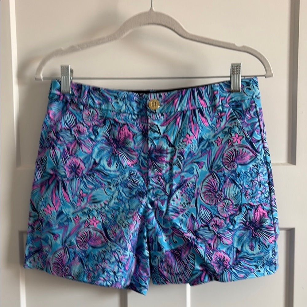 Lilly Pulitzer Callahan Stretch Shorts NWOT Size 4
